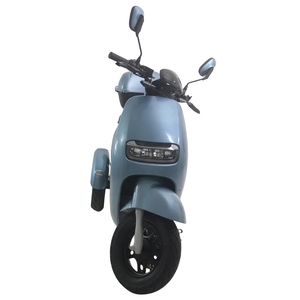 Tricycle à trois roues, moto, scooter à grande vitesse E 3 pour les déplacements urbains - Product Image 1