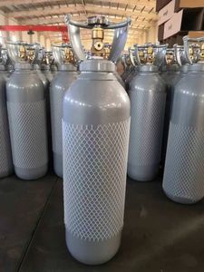 Cylindre vide en fréon R23 argenté de 12 L, sans soudure, ISO9809, 150 BAR, avec bouchon de valve et poignée - Product Image 4