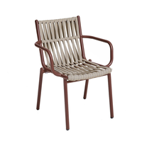 Chaises de jardin d'extérieur portables confortables en alliage d'aluminium léger empilables de style américain et européen moderne STG