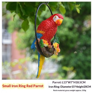 Pendentif perroquet en fer forgé, ornement suspendu, modèle d'oiseau en résine artisanale - Product Image 6