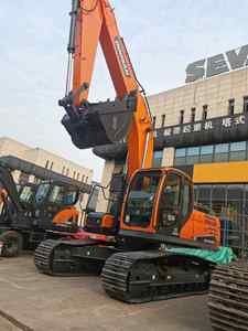 Excavadora Usada Doosan Dx245 de Corea de Alta Calidad y Buen Rendimiento en Venta - Product Image 6