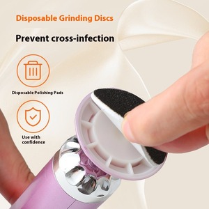 Appareil électrique portable pour éliminer les callosités : rechargeable, silencieux et facile à utiliser pour des pieds lisses comme au salon, partout - Product Image 4