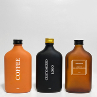 Bouteille de boisson en verre de qualité alimentaire 50ml 100ml 250ml 300ml 500ml ambre mat vissé liqueur plate vodka rhum avec bouchon en aluminium