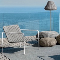 Chaise longue moderne d'extérieur en rotin PE avec structure en aluminium, chaise de loisirs individuelle pour patio, balcon, jardin, cour