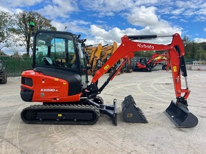 Miniexcavadora Compacta KX030-4 de 3.0 Toneladas con Componentes Hidráulicos Kawasaki de Alta Eficiencia para Construcción Agrícola - Product Image 2