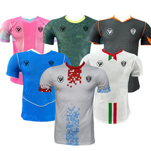 25/26 Pembe Futbol Forması Çizgili Futbol Üniforması Nefes Alabilen Polyester Futbol Forması Camiseta De Futbol - Product Image 5