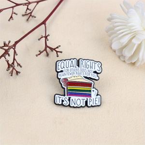 Pin de Esmalte Colorido y Estimulante para los Defensores de la Igualdad, Ideal para Desfiles del Orgullo y Eventos de Justicia Social. - Product Image 1