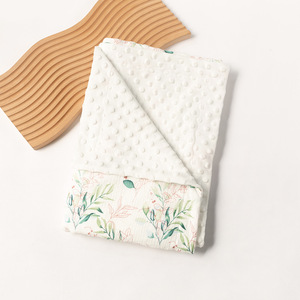 Couverture d'emmaillotage multifonctionnelle en mousseline de coton pour bébé, motif floral, velours chaud, 70x100cm, personnalisable, en promotion - Product Image 4