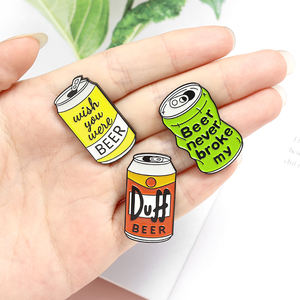 Broche Esmaltado Personalizado de Lata de Cerveja da Série de TV Wish You Were Beer, para Bolsas e Roupas - Product Image 2