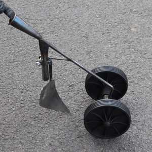 園芸用草取り道具 炭素鋼鍛造金属 農業用土掘り鍬 <span class=keywords><strong>2</strong></span>輪 3in1 手押し式耕運機 - Product Image 4