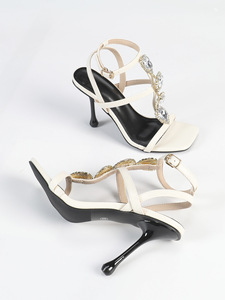 Nouvelle Collection 2026 – Tendance Estivale : Escarpins à Bout Carré, Strass et Pierres Précieuses, <span class=keywords><strong>Or</strong></span> Industriel, Respirants, Talon Aiguille Super Haut - Product Image 3