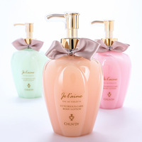 Lait Corporel Hydratant et Adoucissant Pure Luxury Cherished Perfume, à Base d'Eau, pour Hommes et Femmes, Fraîcheur Longue Durée