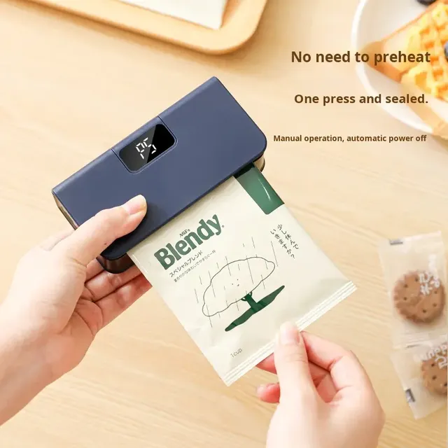 USB Rechargeable Plastic Vacuum Sealer Hand Held Heat Mini Sealer and Portable Plastic Bag Sealer for Coffee Snacks