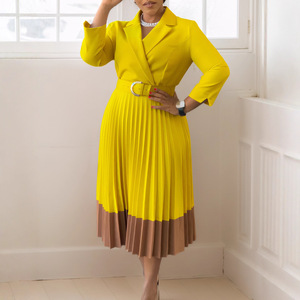 Prominenten-Stil Damen <span class=keywords><strong>Blazer</strong></span>-Kragen Plissiertes Kleid Langarm Slim Fit Elegant Büro OEM ODM Großhandel - Product Image 2