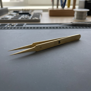 Pince à épiler en laiton n° 5, 120 mm, pointe fine, outils de précision pour la fabrication de bijoux, outils de bijoutier, outils anti-magnétiques pour bijoux | GS1486/5 - Product Image 2