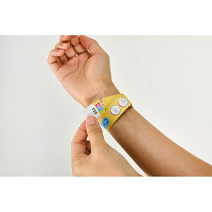 Pulseras Digitales de Corta Duración [AnyWristband] Impresas con Láser de 20 mm (3/4 pulgadas) para Eventos de Caminata y Carrera - Product Image 1