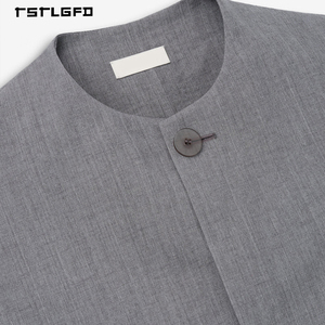 Ensemble 2 pièces gris minimaliste pour homme : veste sans col boutonnée et pantalon large – Style décontracté et coupe ample de créateur - Product Image 5