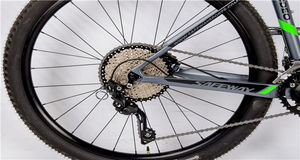 Chine Offre Spéciale 27 vitesses 24 pouces 4 0 vélo Hommes Pas Cher vélo De Montagne à Cadre En Acier Engrenages Brut Roue Vélo Plat Poignée De Frein Poids Graisse - Product Image 3