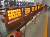 Projecteur PAR LED IP65 18*20W RGBWA+UV 6-en-1 avec contrôle DMX sans fil et Wi-Fi, puissance réglable Eco/Moyenne/Haute pour scène