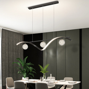 Lampade a Sospensione LED Nordiche, Lampadario a Striscia Lunga di Lusso per Sala da Pranzo, Soggiorno, Bar, Lampada a Sospensione Moderna <span class=keywords><strong>Semplice</strong></span> in Ferro Dorato - Product Image 4