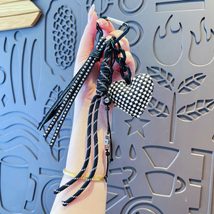 Creative DIY PU Leather Y2K <b>Key</b> <b>Chain</b> Bag Accessories Girls Cute Heart Pendant Exquisite Cartoon Design Durable Eco-Friendly - Product Image 3
