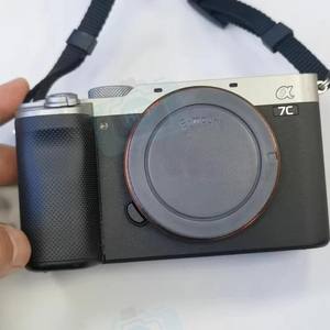 HFT professionnel A7C Alpha <span class=keywords><strong>7C</strong></span> plein cadre 4K UHD caméra vidéo sans miroir avec batterie rechargeable et double emplacement pour carte-Vente en gros - Product Image 2