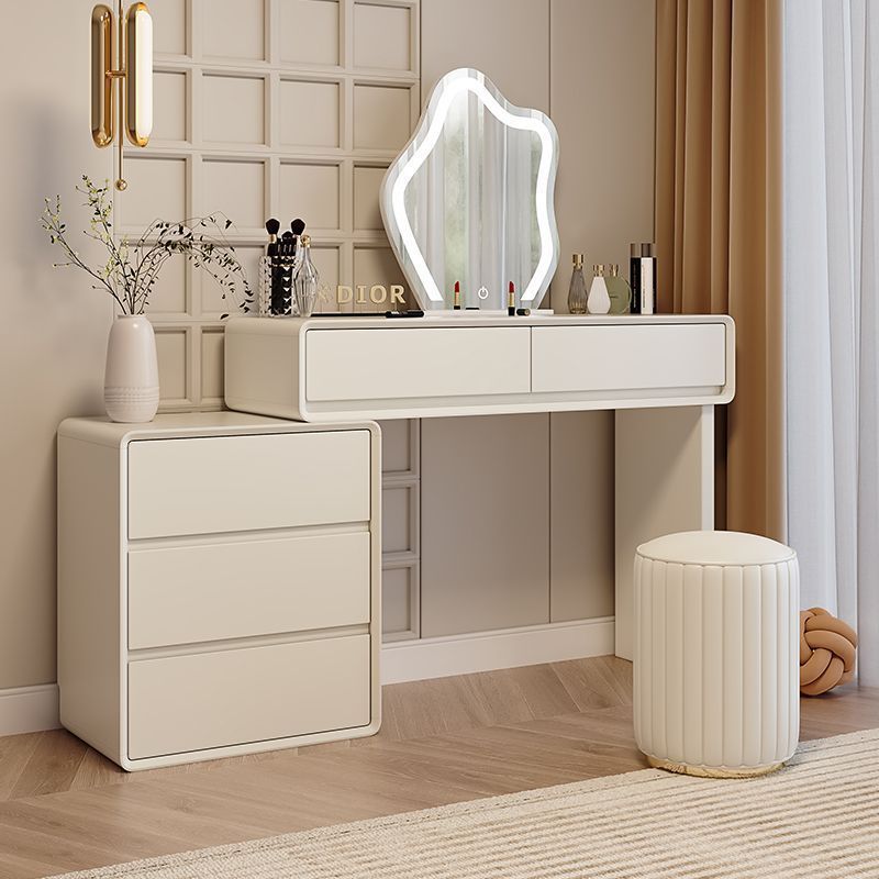 120 coiffeuse, 60 commode à tiroirs, tabouret rond, miroir