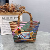 Tas Tote Anyaman Jerami Logo Kustom dengan Pegangan Bambu, Tas Belanja Pantai, Tas Tangan Resor Musim Panas, OEM ODM