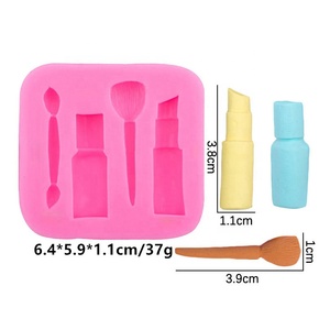 Moule en silicone 3D rectangulaire classique pour décoration de gâteaux et fondants, idéal pour le maquillage, les crayons à sourcils, les rouges à lèvres, les parfums et les éponges de maquillage. - Product Image 2