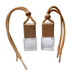 Botella de Perfume de Vidrio con Tapón de Rosca de Madera para Coche, Difusor Colgante con Forma Cuadrada, 8ml, 10ml - Product Image 2