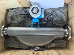 Débitmètre massique Endress+Hauser 83F50-AD2SAABBAAA Haute précision et stabilité optimale - Product Image 5