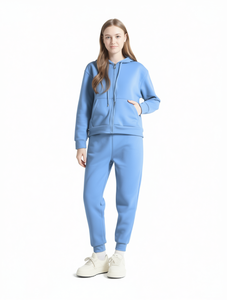Tc277r 1 Ensemble de survêtement à capuche pour femme, fermeture éclair intégrale, couleur unie, sweat-shirt et pantalon décontractés, coupe régulière, vêtements d'automne - Product Image 1
