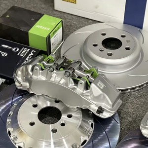 Étriers de frein ap Racing 9561 pour <span class=keywords><strong>Camaro</strong></span> SS/1LE Corvette C7/C8 Tahoe CT4-V/CT5-V CT6 XT5 XT6 <span class=keywords><strong>6</strong></span> pistons avec disque de frein de 380/390 mm - Product Image 4