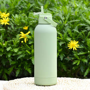 Bouteille d'eau isotherme personnalisée 500 ml avec logo, revêtement caoutchouc, acier recyclé 18/8, sans BPA, anti-fuite, avec couvercle à paille verrouillable - Product Image 1