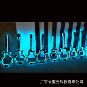Elegante Soporte para Botellas de Vino con Forma de Guitarra, Iluminación LED, Decoración para Bar, KTV y Fiestas - Product Image 5