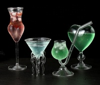 Verres à vin et à martini en forme de corps, verres à boire pour fêtes, verres de bar, verres à cocktail uniques en forme de cœur, de corne de bœuf, de tuyau, de méduse, pour femmes
