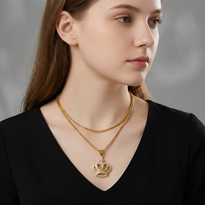 Pendentif Couronne Plaqué Or avec Strass en Cristal, Collier Classique pour Femme, Bijou Cadeau, Pendentifs en Acier Inoxydable - Product Image 6