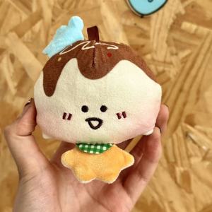 Peluche en forme de pain de dessin animé, ours mignon, jouet en peluche avec porte-clés en peluche super doux, pendentif à retourner et à suspendre, porte-clés en peluche personnalisé - Product Image 6