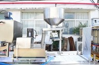 Remplisseuse pour chocolat, haute capacité, appareil d'emballage, pour chocolats, QGF-ZC