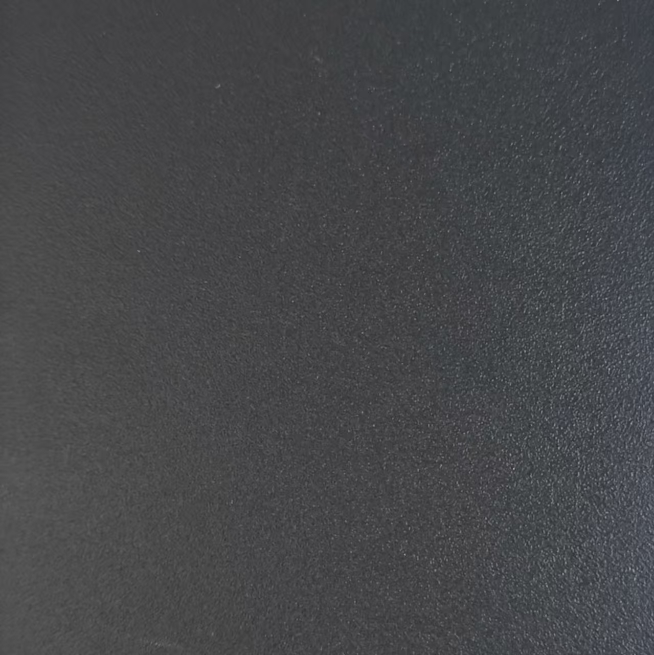 Gris foncé métallisé