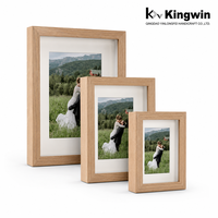 Cadres photo verticaux classiques Fuling en bois naturel 6x8 pouces, durables, légers, écologiques, en plexiglas, pour présentation sur table, pour la maison