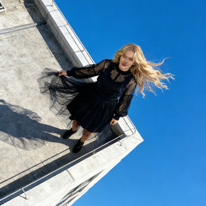 Vestido de Malla Lavanda Personalizable 2026 con Encaje Floral, Elegante Vestido de Cóctel de Manga Larga con Cuello Alto para Mujer - Product Image 3