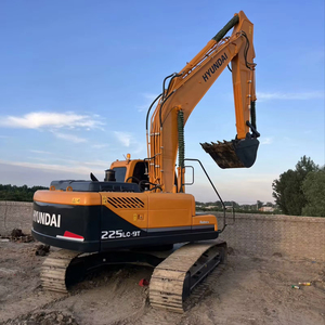Excavadora Usada de Buena Calidad HYUNDAI 225LC-9T con Motor Diésel y Bomba Hidráulica, Pocas Horas de Uso, Bien Mantenida, Perfecta para la Construcción - Product Image 1