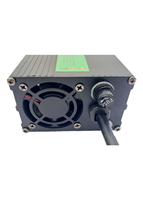 Chargeur de batterie au lithium certifié CE 600W pour scooters électriques motos DC 12V 30A 24V 20A 36V 12A 48V 10A 60V 7A 72V 6A