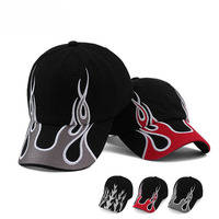 Casquette de baseball décontractée noire unie à visière incurvée avec broderie flamme personnalisée pour l'extérieur