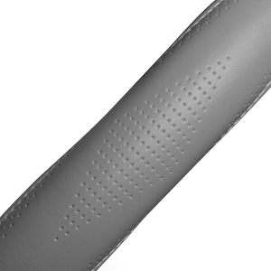 Funda de Volante de Cuero Genuino Gris de Primera Calidad para Hombres y Mujeres, Autos, SUVs, Camionetas, Universal de 14.5-15 Pulgadas - Product Image 3