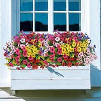 Keranjang Bunga Gantung Artificial Laris Manis, Tahan UV, Buket Daisy Eucalyptus untuk Dekorasi Teras, Balkon, dan Halaman Luar Ruangan