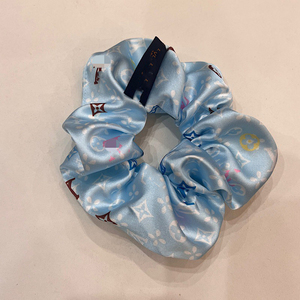 Moda tasarımcısı elastik saç bandı kadınlar için parti toplama ve günlük giyim saç bağları aksesuarları Scrunchies toptan - Product Image 3