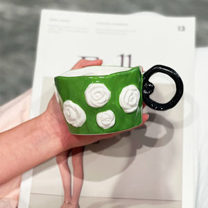 Taza de Cerámica Estilo Ins 2025, Linda y Creativa, con Relieve 3D de Rosa Hecho a Mano, a Prueba de Fugas, Apta para Lavavajillas y Microondas - Product Image 6