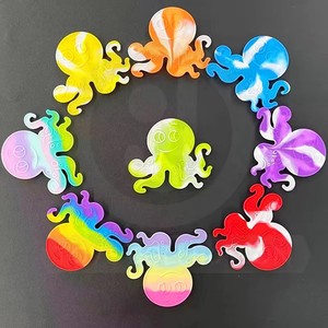Juguete Sensorial de Silicona con Ventosa de Animales Marinos, Antiestrés y para Aliviar el Estrés, Estilo TikTok, Regalo de Descompresión para Niños - Product Image 1